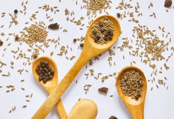 Spoon of spices