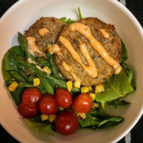 Vegan crab cakes using jackfruit instead of crab for a plant-based meal.